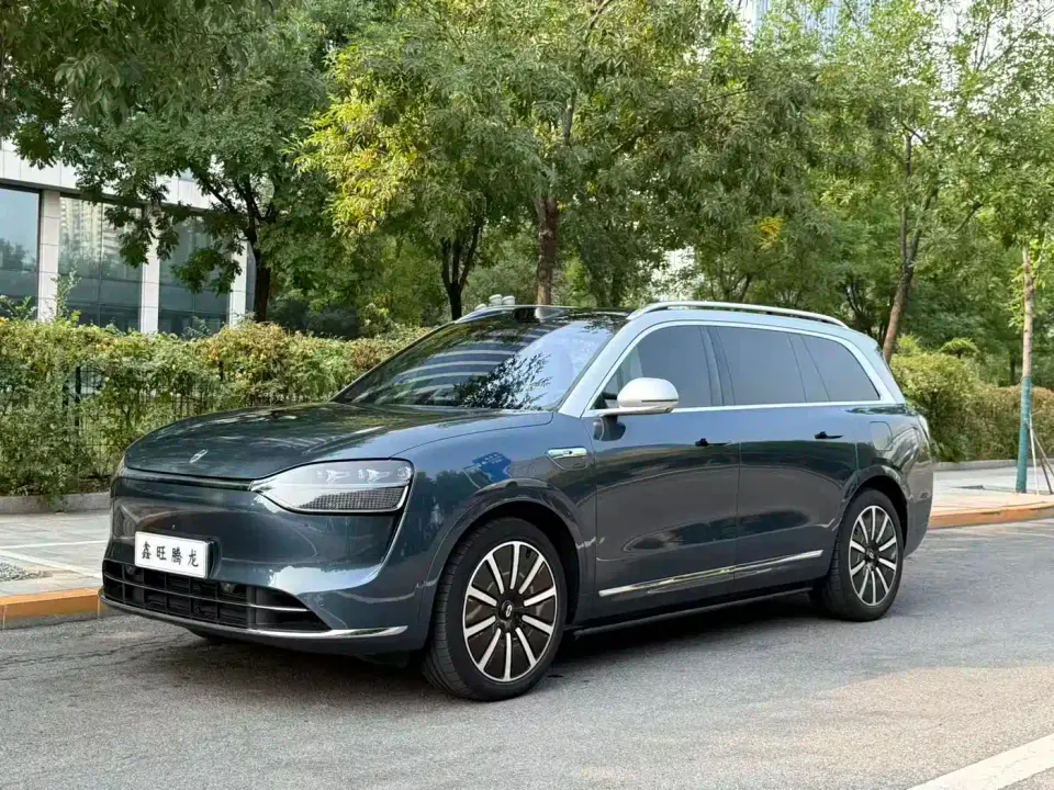 AITO Wenjie AITO M9 Extended Range Ultra 42kWh 6-Seater 2024