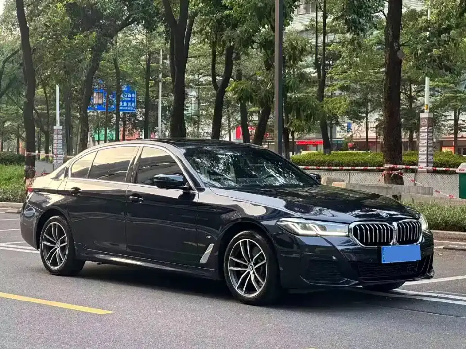 BMW 5 Series 525Li M Sport Package 2021
