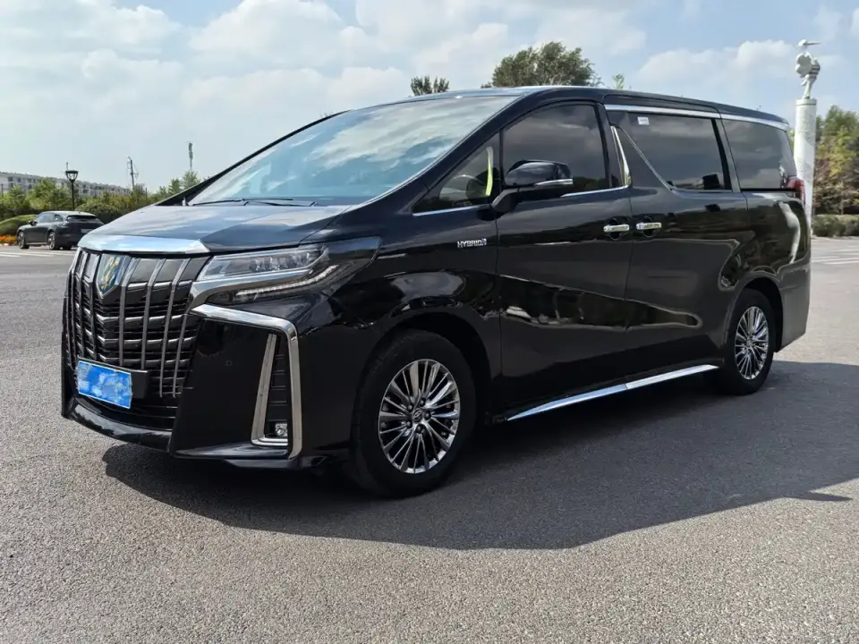 Toyota Alphard Dual Hybrid 2.5L Ultimate Gold Edition 2023