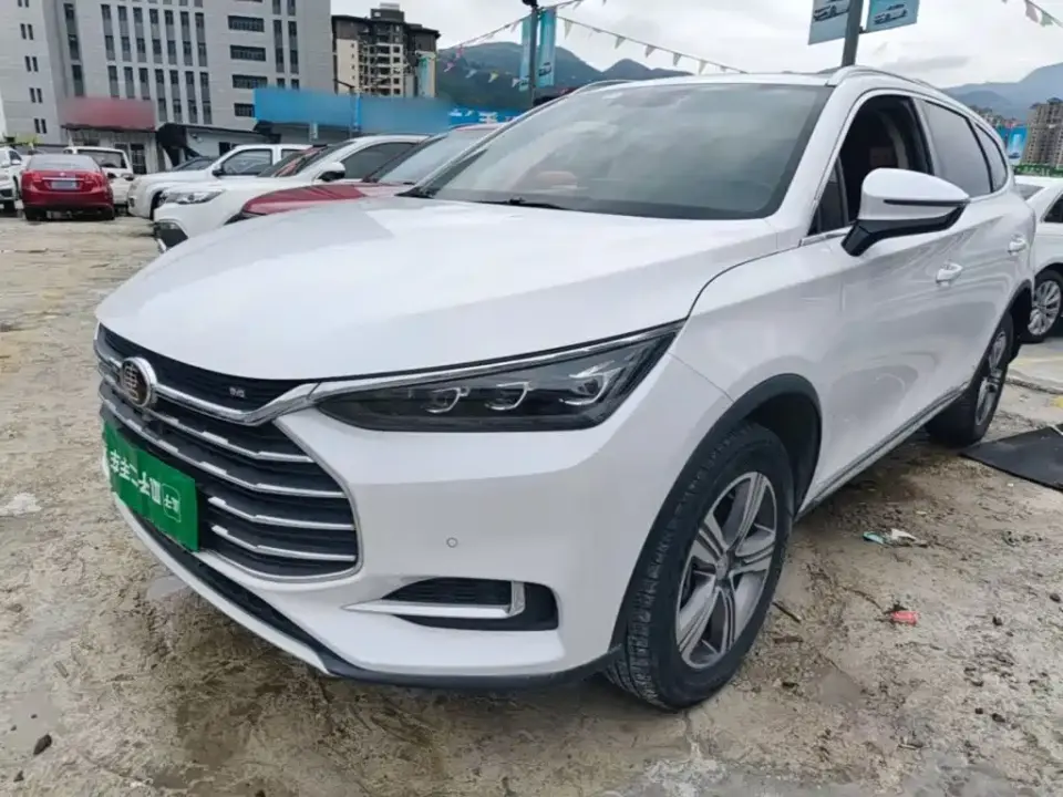 BYD Tang 2.0T Auto Smart Connect Luxury 5-seater China V 2019