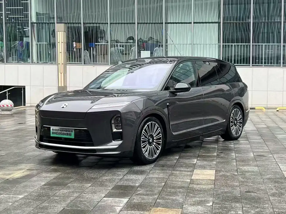 NIO ES8 Model 6-Seat Executive Luxury Edition 2025