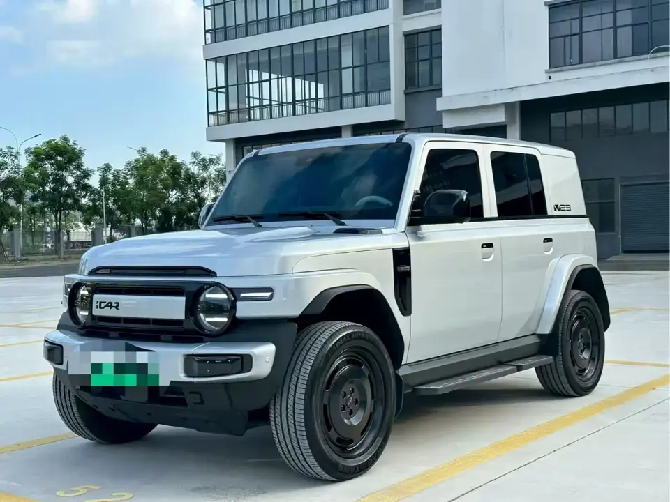 iCar V23 FWD Premium Model 2025
