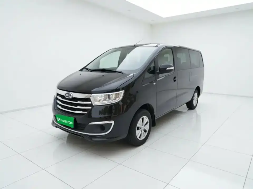 JAC Refine M3 PLUS 1.5T Smart Connect 9-seater 2023