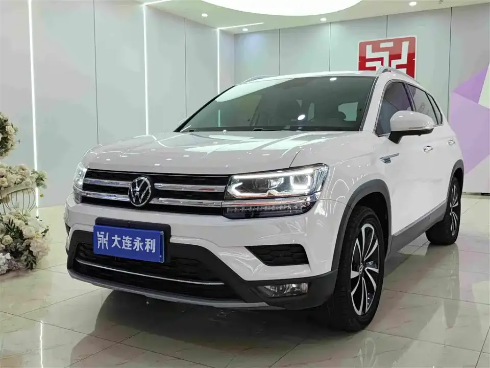 Volkswagen Tharu 330TSI AWD Luxury Edition 2022