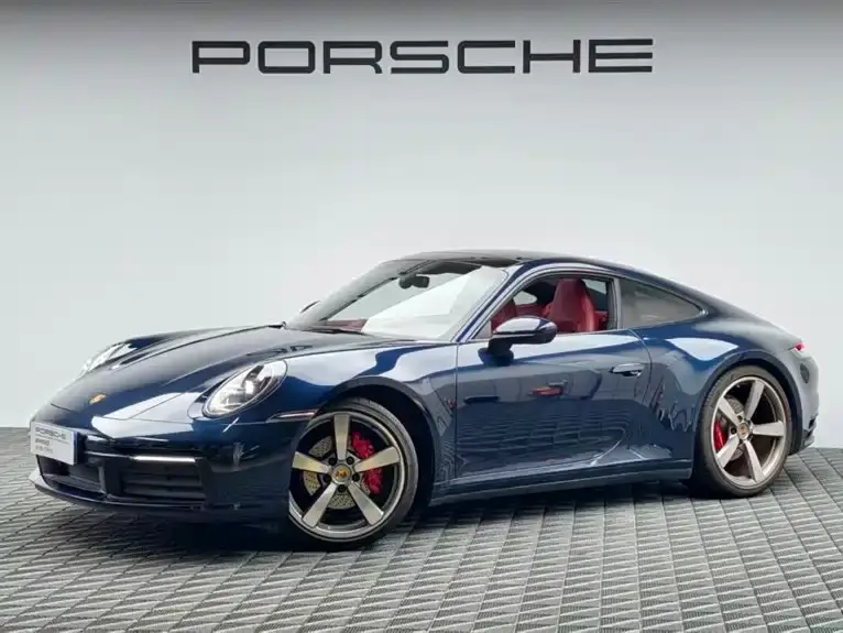 Porsche 911 Carrera 3.0T 2021