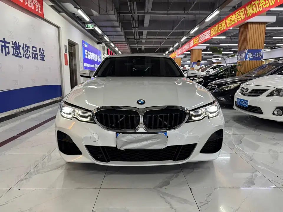 BMW 3 Series Second Facelift 325Li M Sport Package 2021
