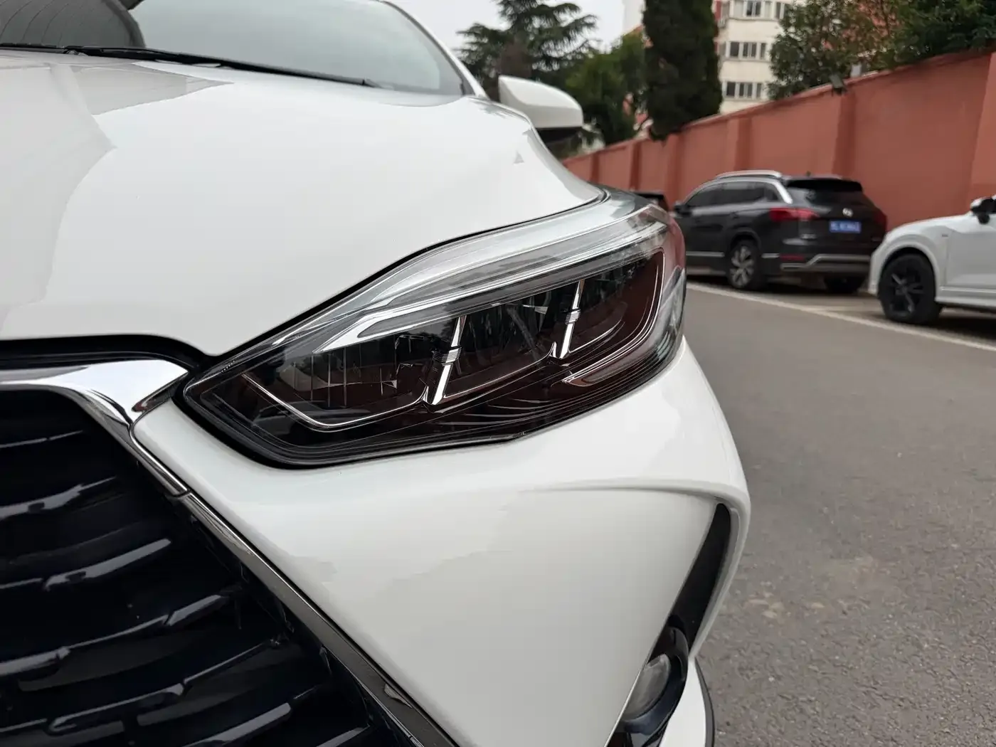 Toyota YARiS L Zhi Xuan Zhi Xuan X 1.5L CVT Luxury PLUS Edition 2022 — фото 4