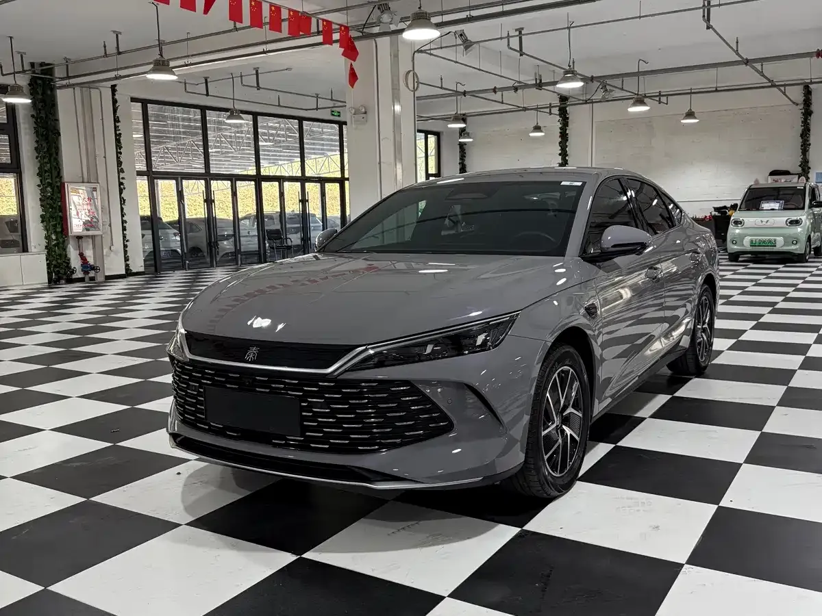 BYD Qin L Model DM-i Smart Drive Edition 128KM Pioneer 2026