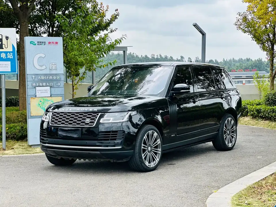 Land Rover Range Rover 3.0 L6 Heritage Extended Classic Edition 2022