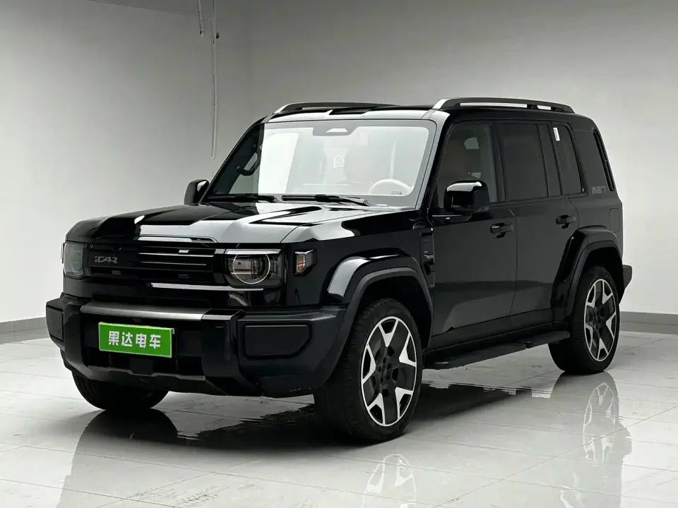 iCar V27 200KM AWD Falcon 500 2026