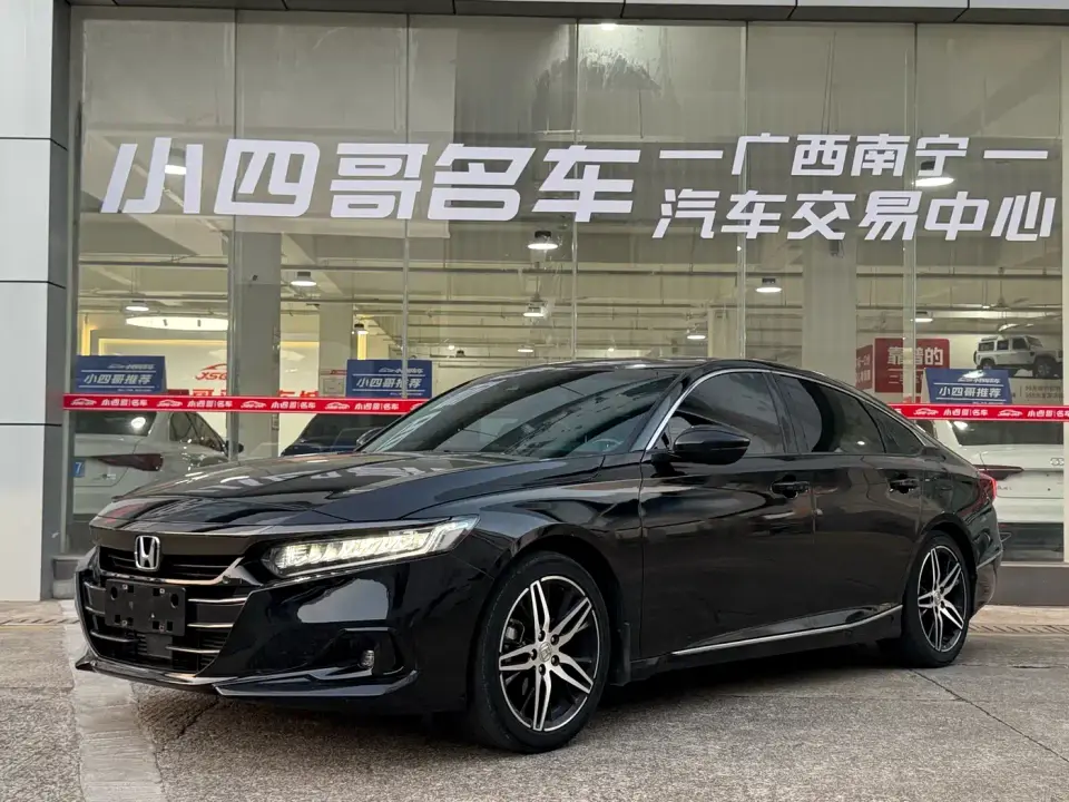Honda Accord 260TURBO Phantom Night Premium 2022