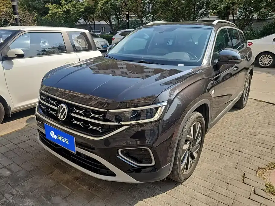 Volkswagen Tayron Shared Joy 330TSI 2025
