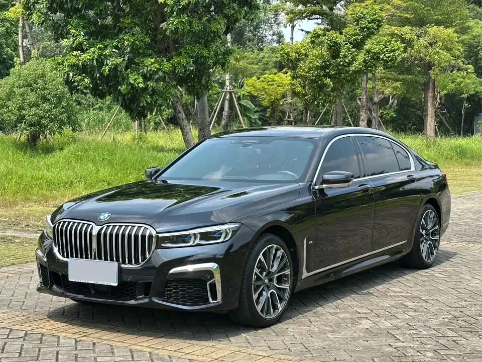 BMW 7 Series 740Li xDrive Executive M Sport Package 2020