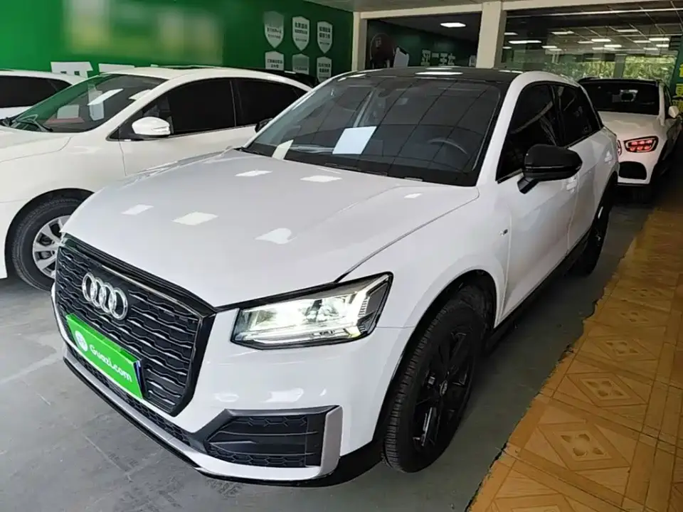 Audi Q2L 35 TFSI Progressive Dynamic Model 2020