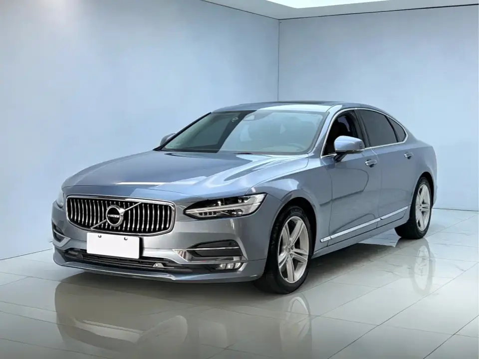 Volvo S90 T5 Momentum 2019