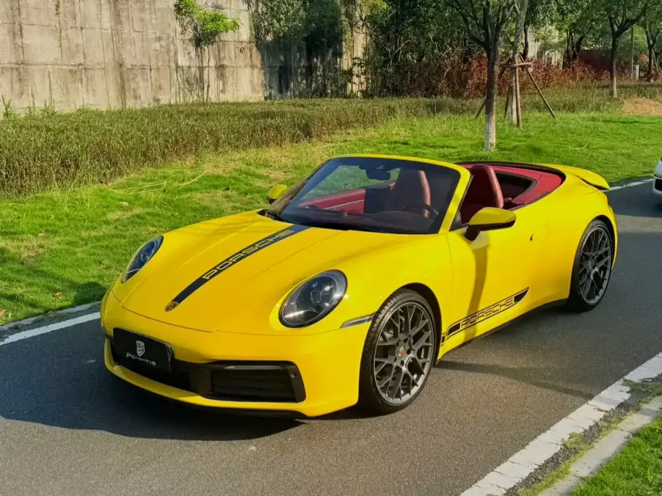 Porsche 911 Carrera Cabriolet 3.0T 2023