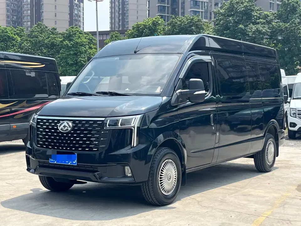SAIC Maxus Xintu V80 Aoyun Value Edition 6AMT Long Wheelbase Medium Roof 127Ps 6/7/8/9 Seats 2023