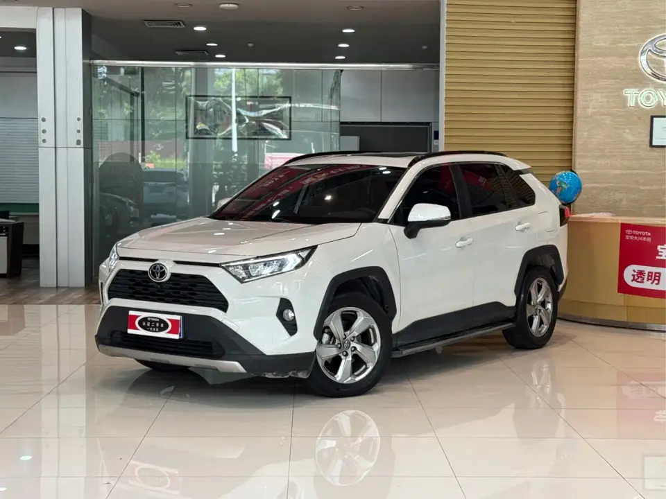 Toyota RAV4 Rongfang 2.0L CVT 2WD Trend 2022