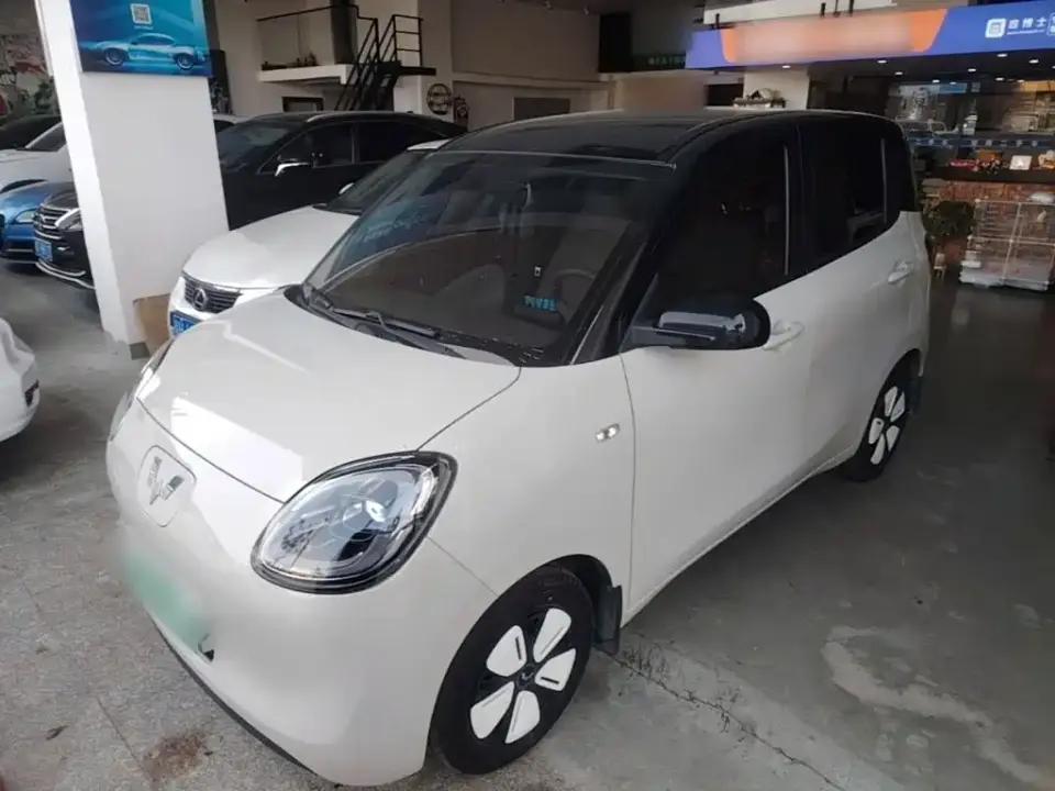 Wuling Motors Hongguang MINIEV 4-Door Advanced 2025