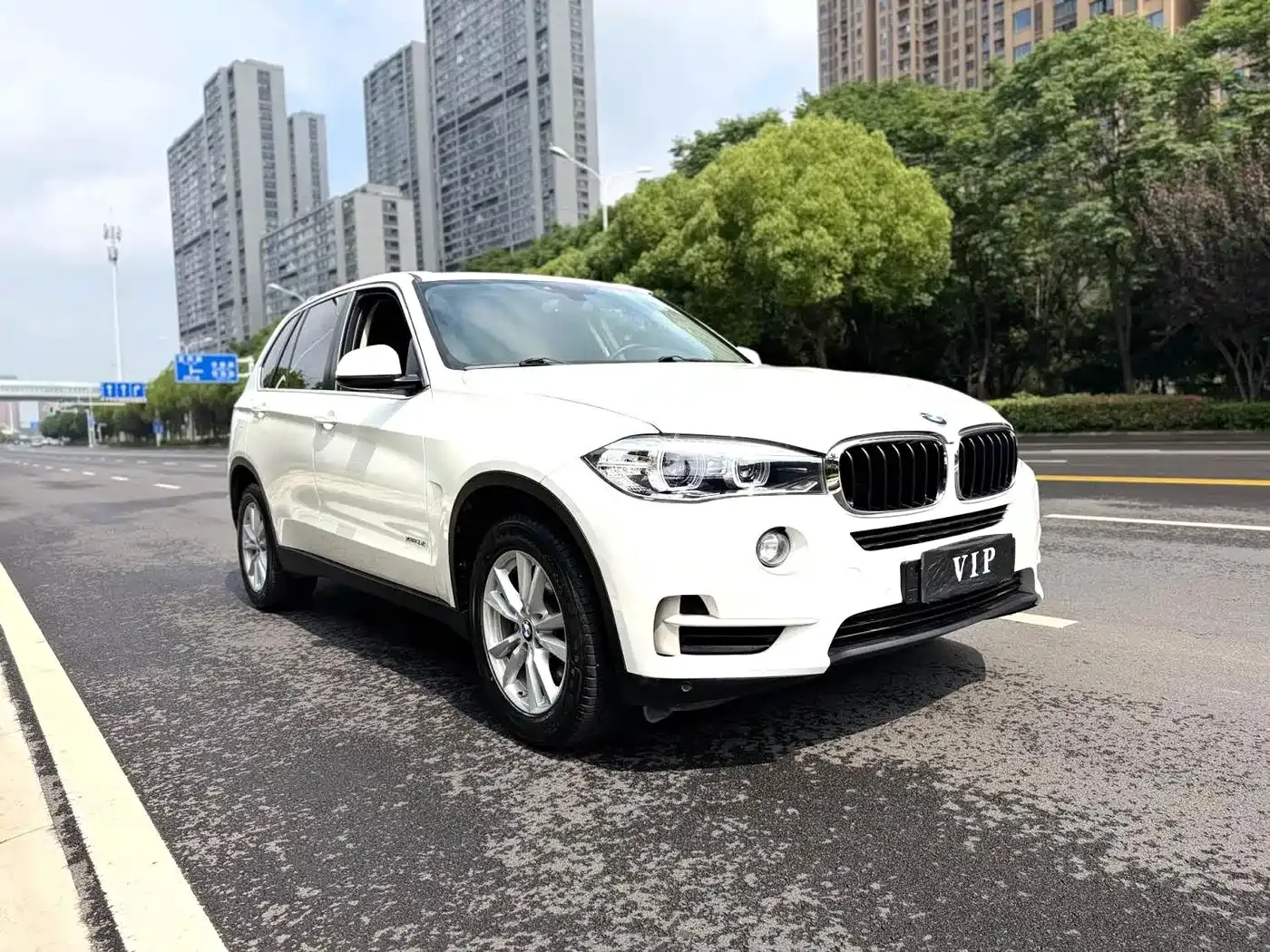 BMW X5 (Import) xDrive35i Elegant Model 2020 — фото 3