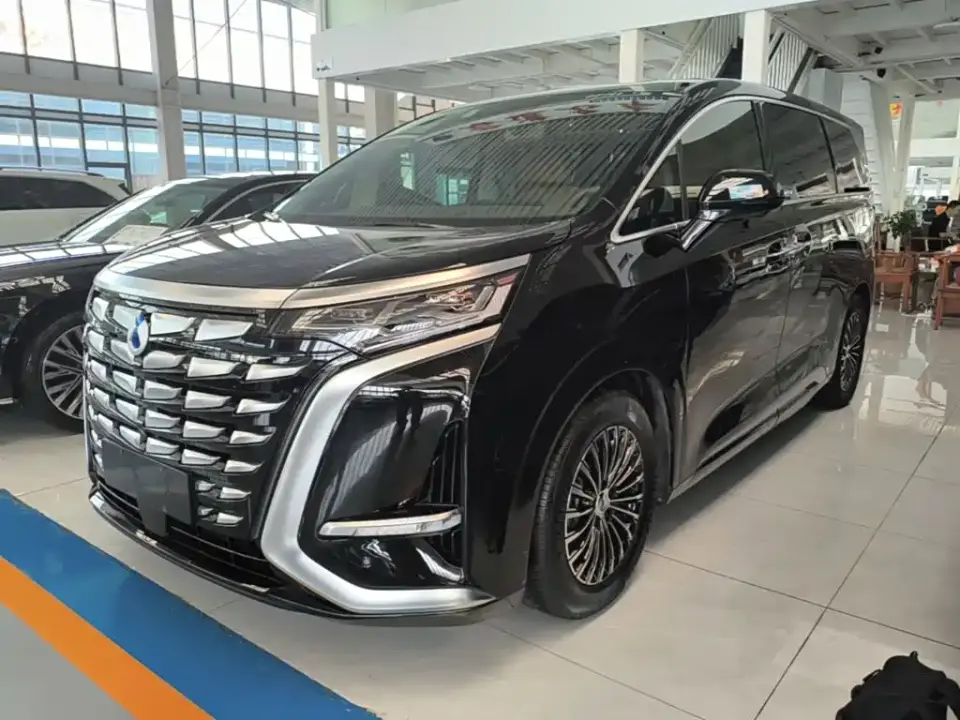 Denza D9 DM-i 970 AWD Flagship 2023