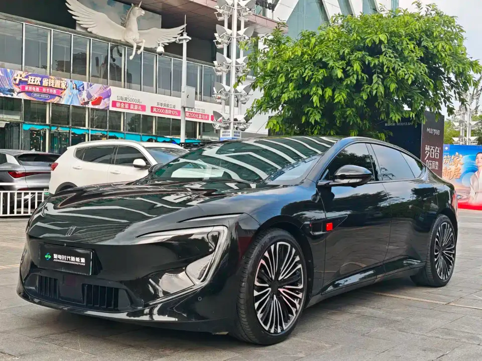 Avatr 12 700 Triple Laser RWD Luxury Enjoyment Edition 2024