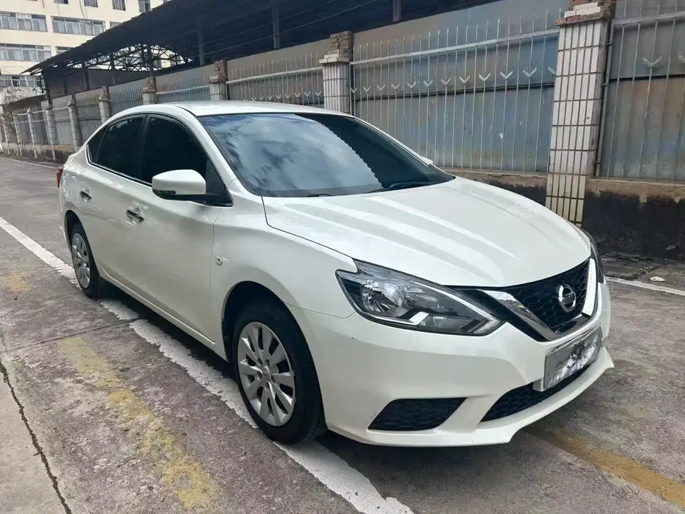 Nissan Sylphy Classic 1.6XE CVT Comfort Edition 2020