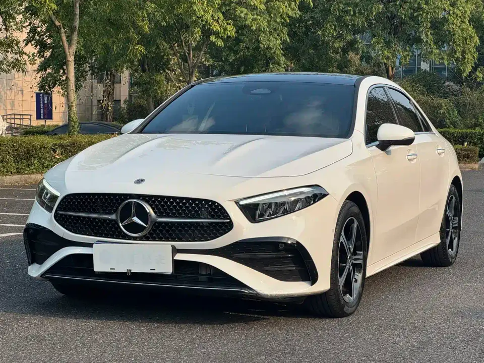 Mercedes-Benz A-Class A 200 L Fashion 2023