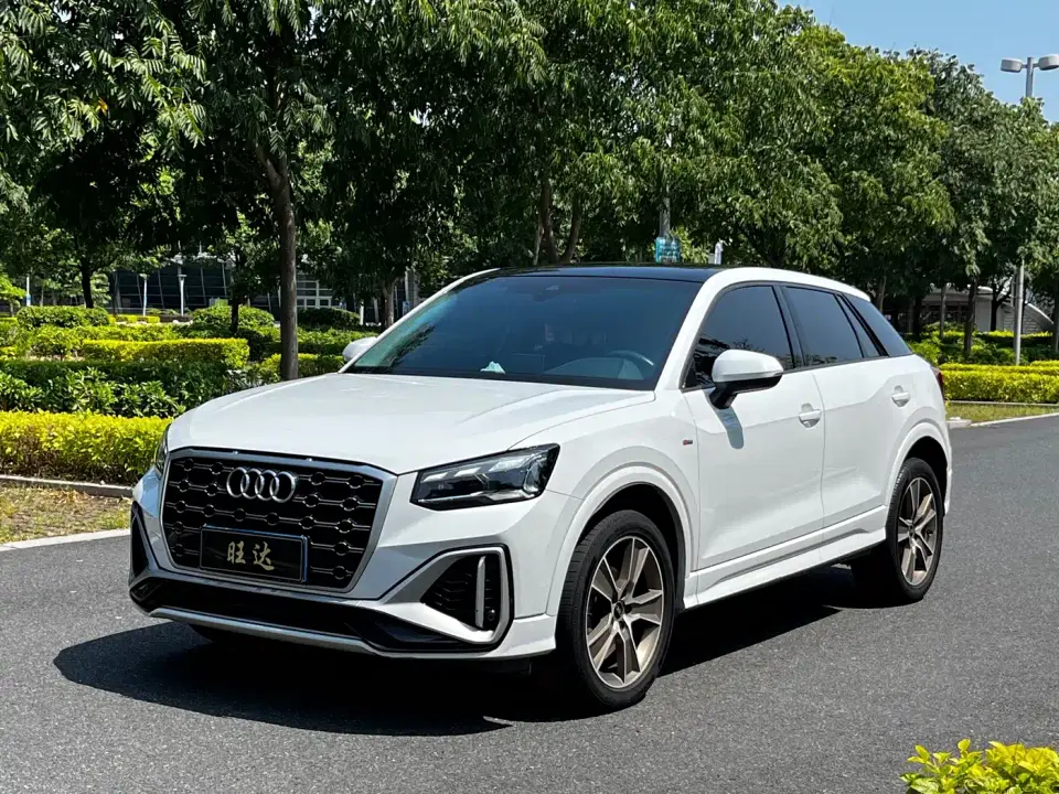 Audi Q2L 35 TFSI Fashion Dynamic 2022