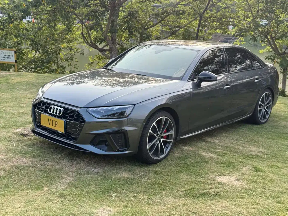 Audi A4L 2 Million Celebration Edition 45 TFSI quattro Premium Dynamic 2025