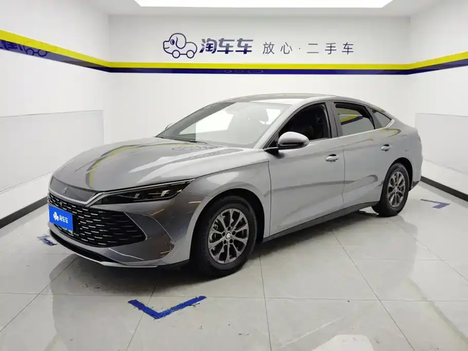BYD Qin L DM-i 80KM Leading Edition 2025