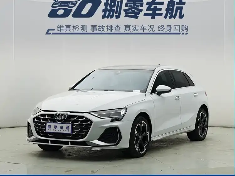 Audi A3 Model Sportback 35TFSI Flying Premium Edition + Luxury Selection Package 2025