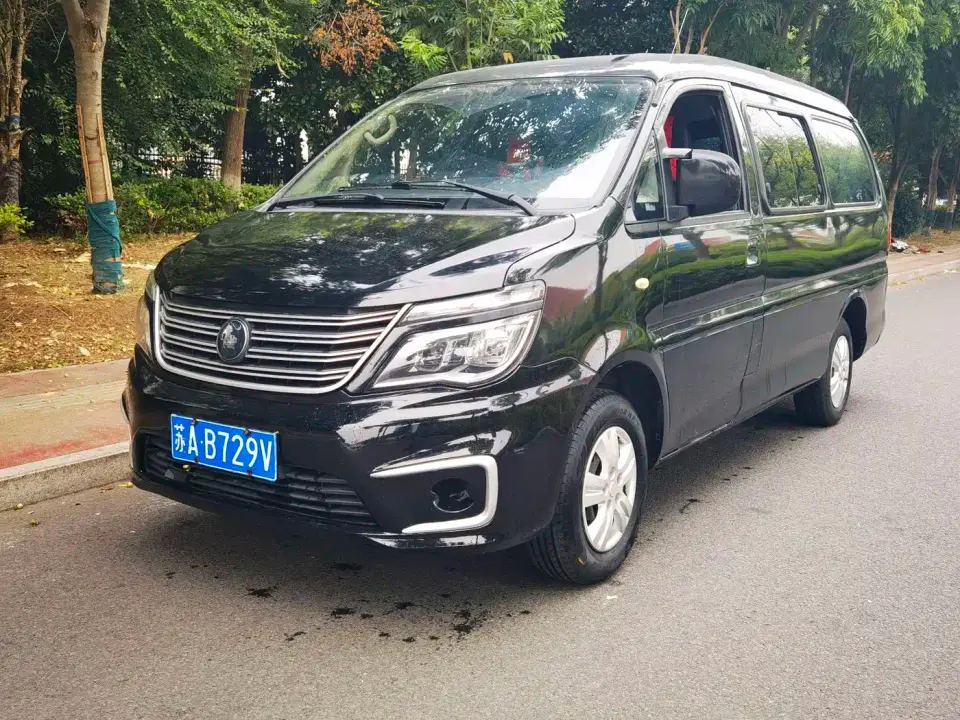 Dongfeng Fengxing Lingzhi M5L 1.6L Utility 7-Seater 2022