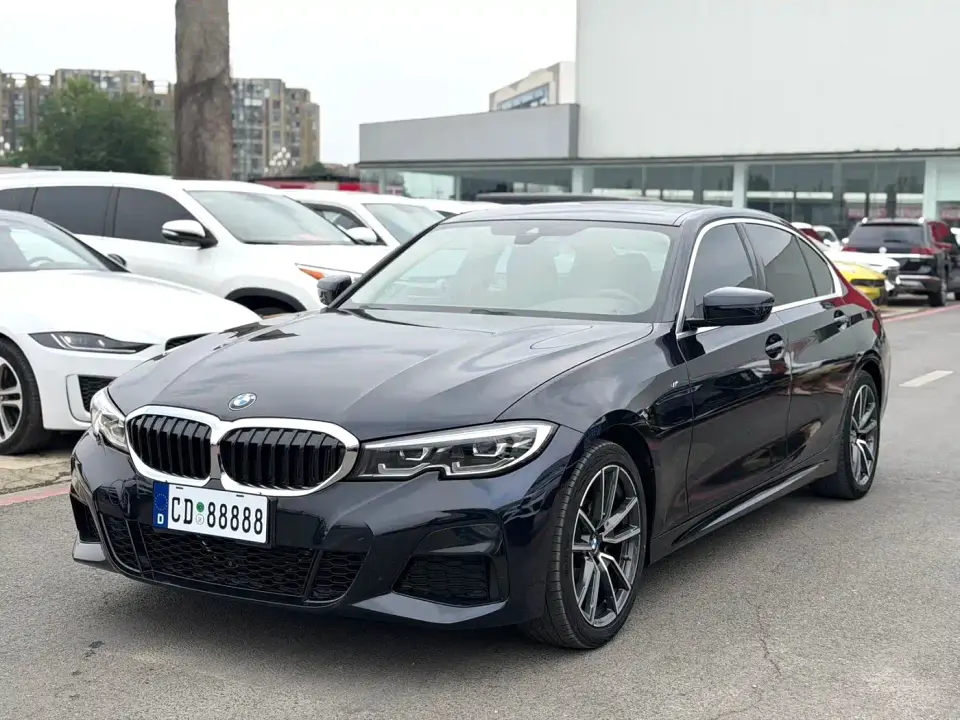 BMW 3 Series 325Li M Sport Package 2021