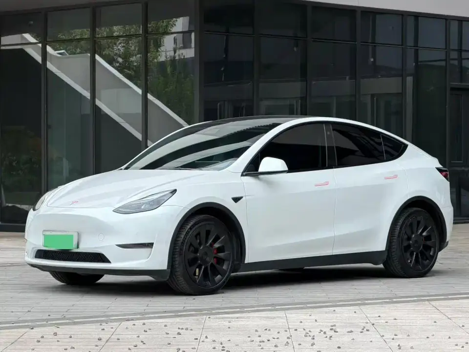 Tesla Model Y Facelift Long Range All-Wheel Drive Version 2023