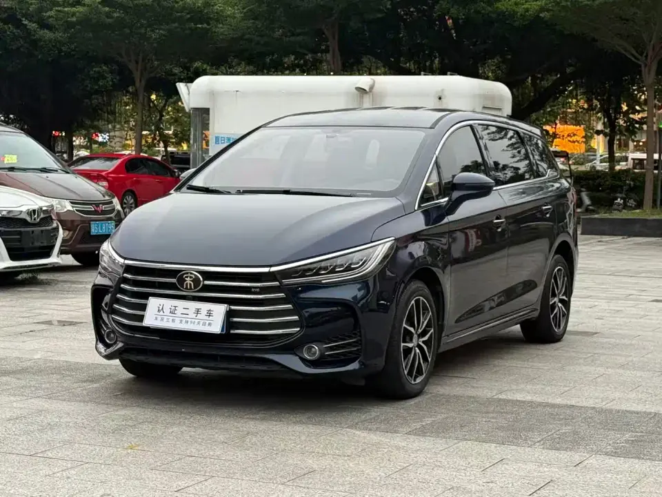 BYD Song MAX 1.5T Auto Smart Connected Luxury 6-Seater 2019