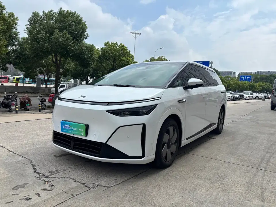 XPeng X9 Model Pure Electric 665 Max 2026