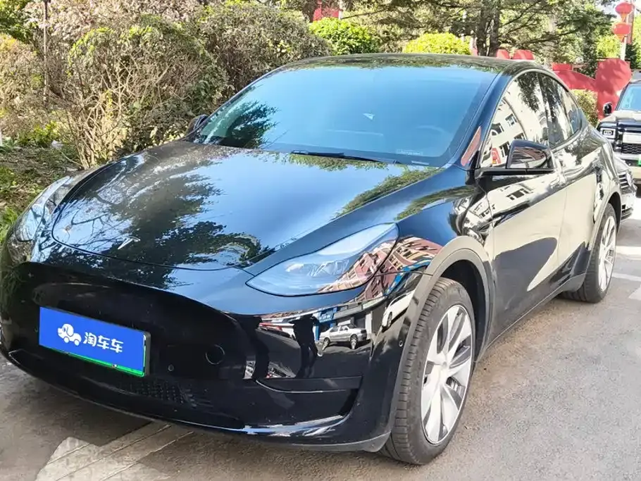 Tesla Model Y Facelift Rear-Wheel Drive Version 2023