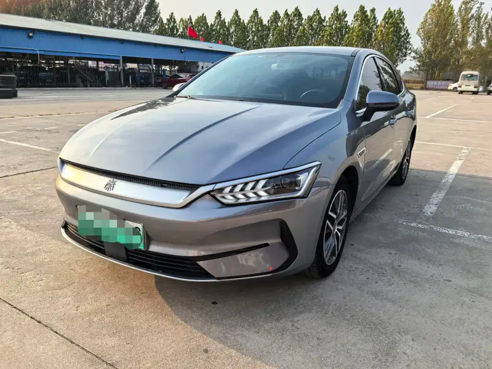 BYD Qin PLUS EV 400KM Luxury Model 2022