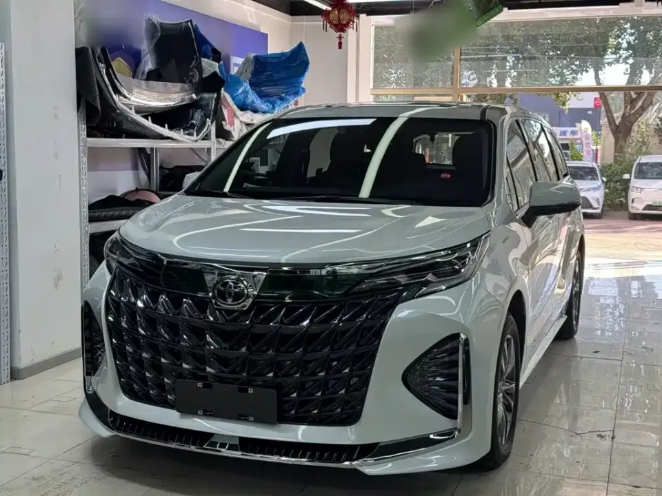 Toyota Sienna Model 2.5L Hybrid 2WD Comfort Edition 2025
