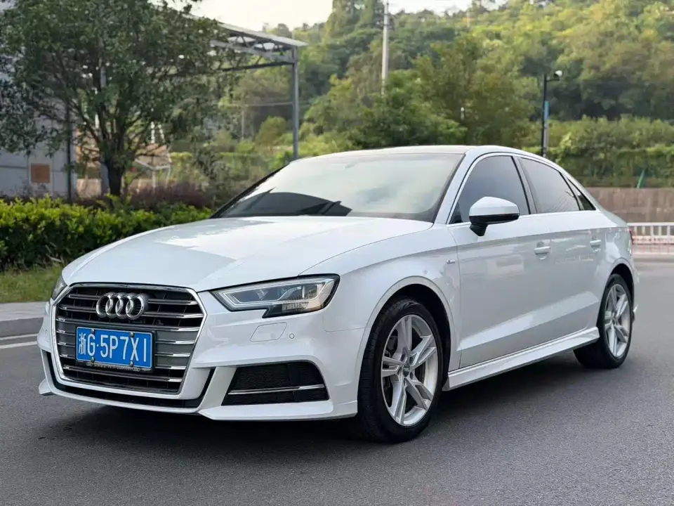 Audi A3 Limousine 35 TFSI Fashion China VI 2020