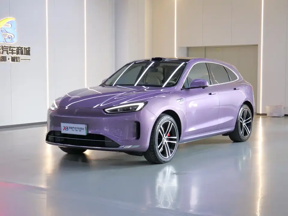 AITO Wenjie AITO M5 Extended Range Ultra AWD 2025