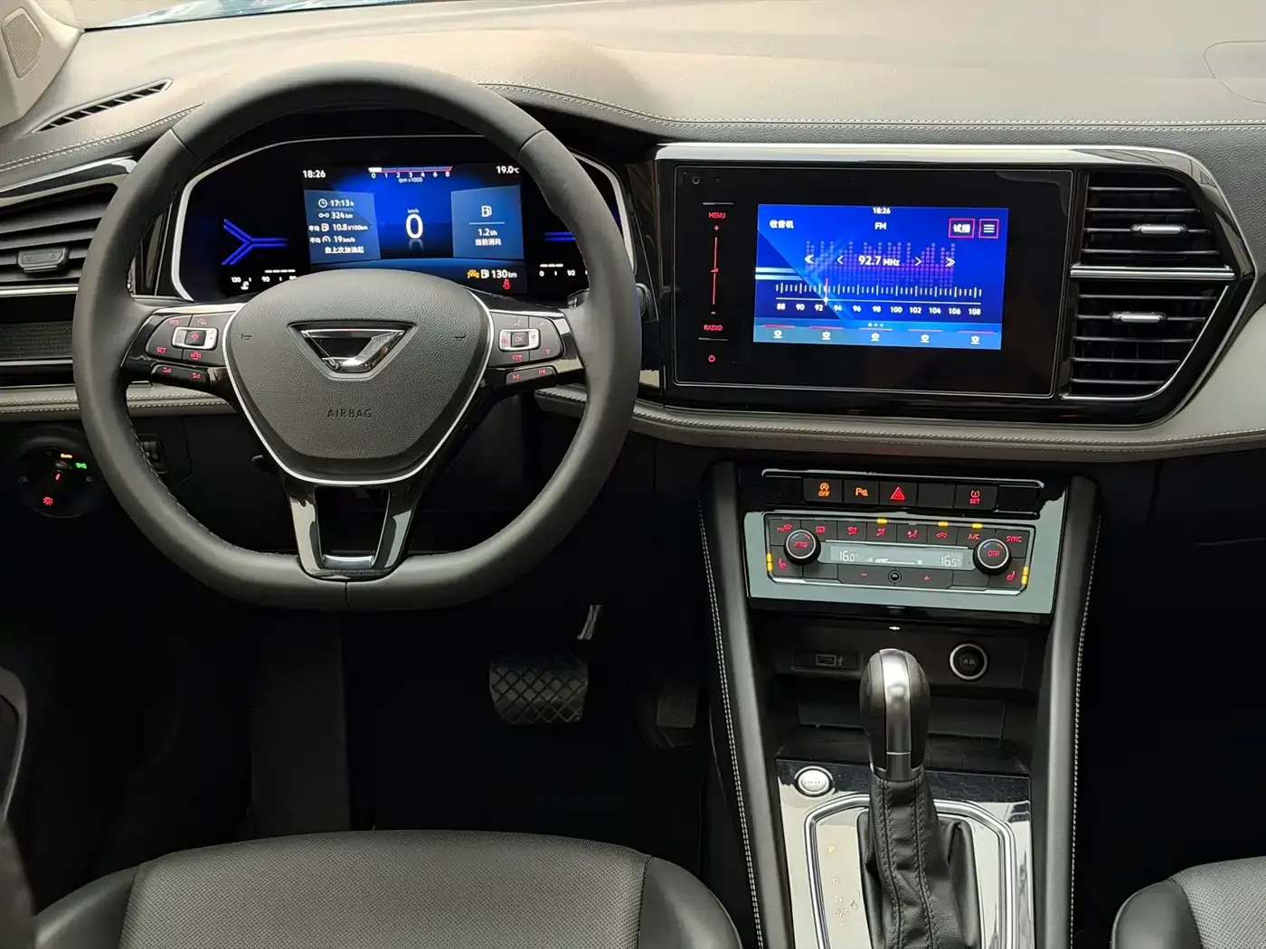 Jetta VS5 280TSI Automatic Glory 2023 — фото 16