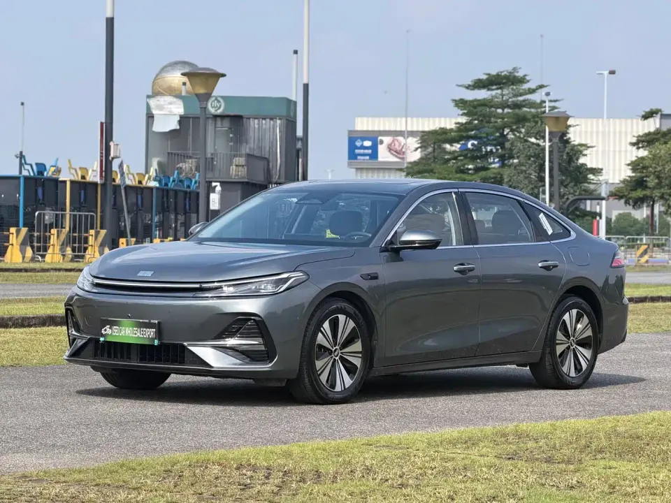 Geely Galaxy Galaxy A7 EM-i 150km Explorer+ Edition 2025