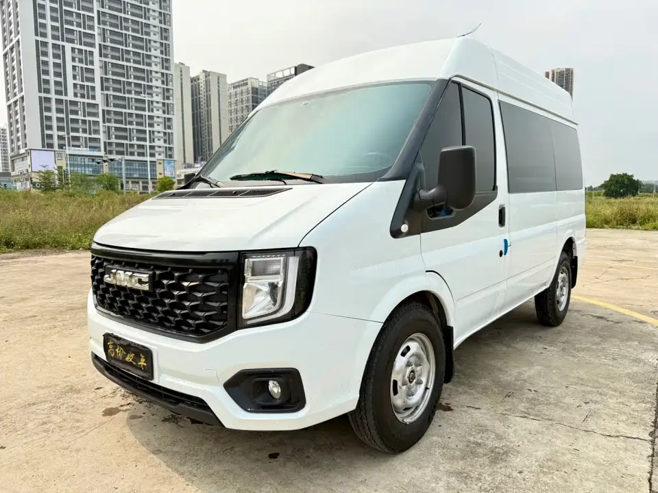 Jiangling JMC Fushun Model 2.0T 6MT Diesel Short Wheelbase Medium Roof Commercial MPV 5/6 Seats 2025