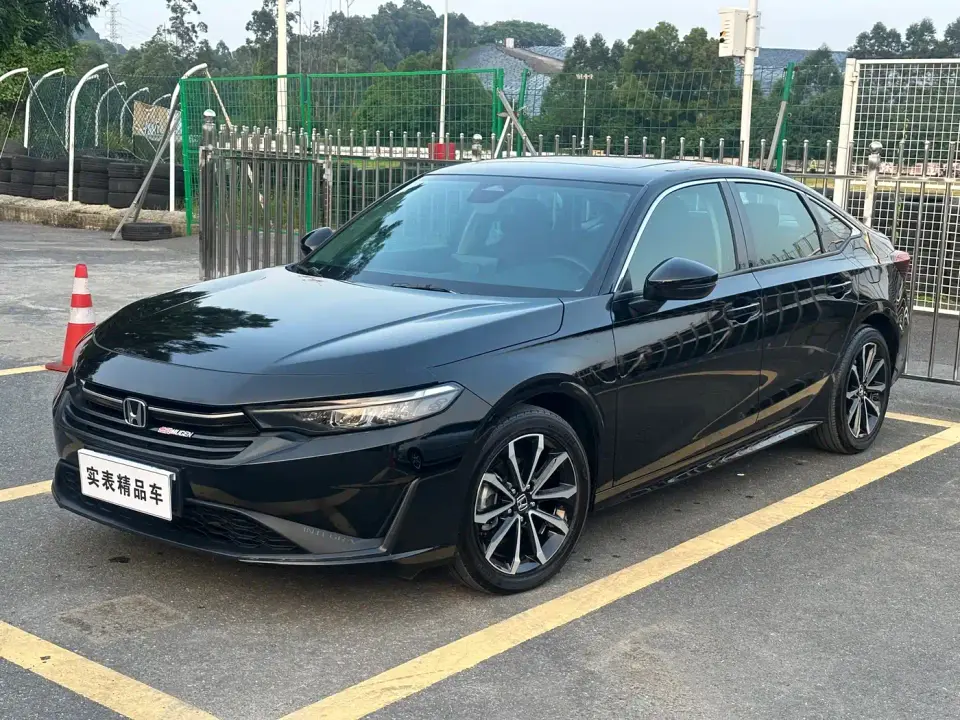 Honda Integra 240TURBO CVT Tech Edition 2025