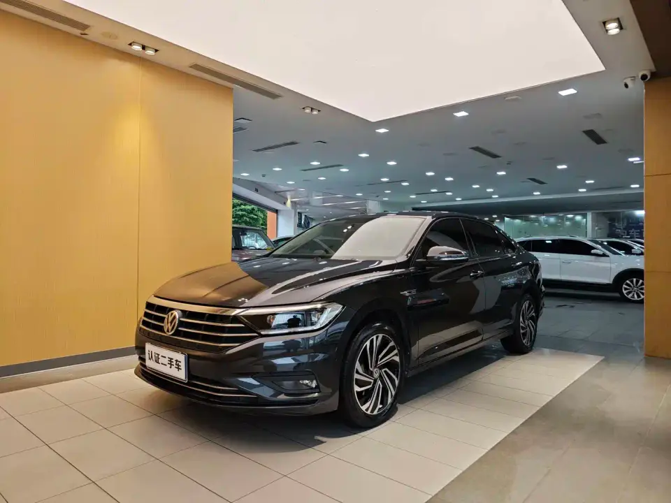 Volkswagen Sagitar 200TSI DSG Surpassing Edition 2022