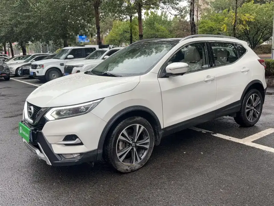 Nissan Qashqai 2.0L CVT Luxury Version 2020
