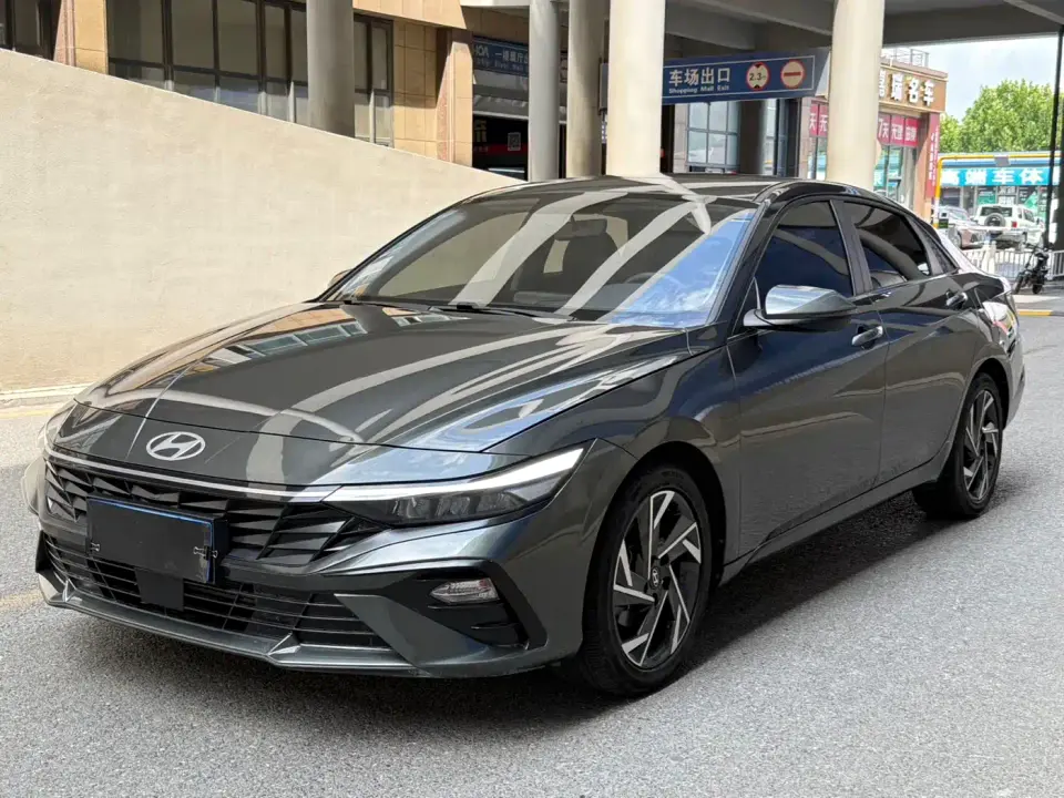Hyundai Elantra 1.5L CVT GLX Elite Edition 2024