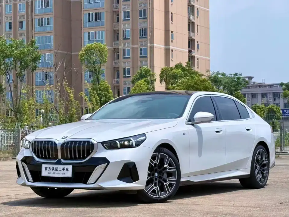 BMW 5 Series 530Li Premium M Sport Package 2025